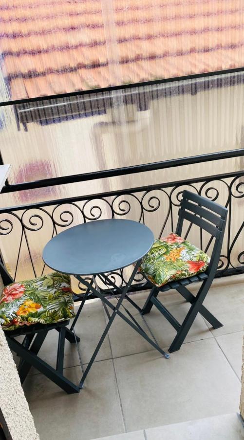 Appartement T3 De 54 M2 Saint Esprit Байон Екстериор снимка